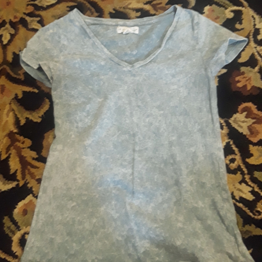 Weathered looking t shirt